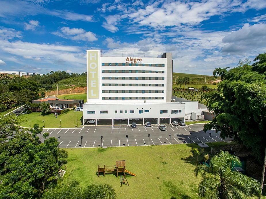 Alegro Hotel Jarinu Bagian luar foto
