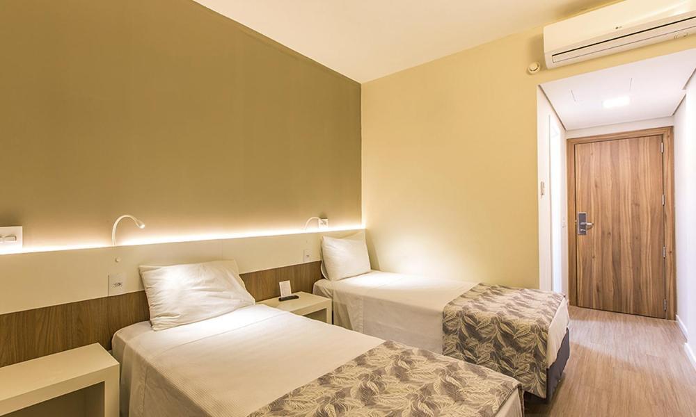 Alegro Hotel Jarinu Bagian luar foto